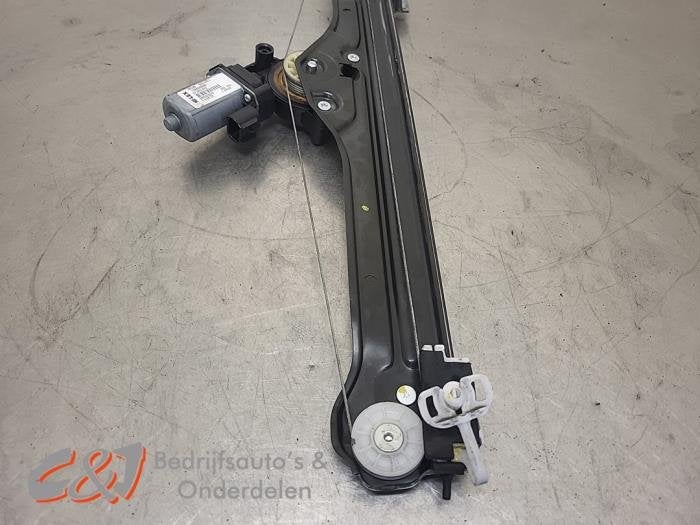 Mécanique vitre 2portes avant gauche d'un Fiat Ducato, -, 3 mois de garantie, Utilisé, Fiat