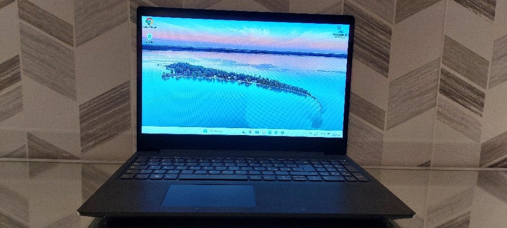 Lenovo PC portable, 15,6’ TFT, 256gb SSD, Computers en Software, Desktop Pc's, 256 GB, 8 GB, Ophalen of Verzenden, Zo goed als nieuw