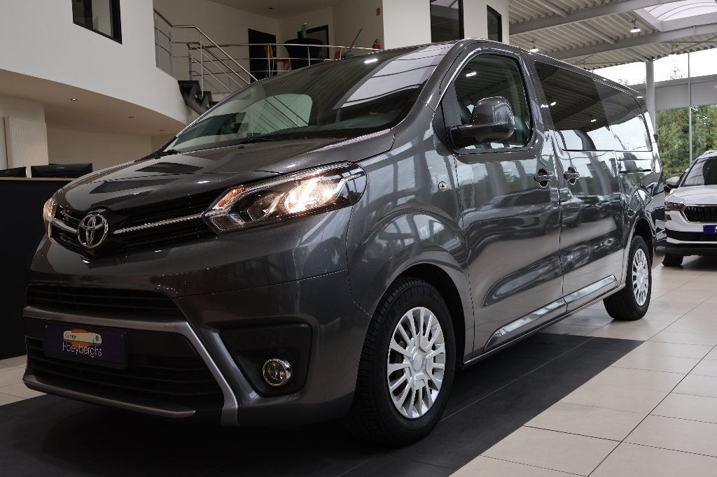 Toyota ProAce 2.0 Diesel L3 Dubbele Cabine 6 Zitplaatsen, Stof, 139 g/km, Euro 6, 4 cilinders