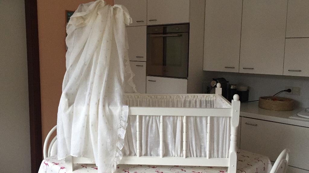 Baby-wieg, Kinderen en Baby's, Ophalen, Zo goed als nieuw, Wieg