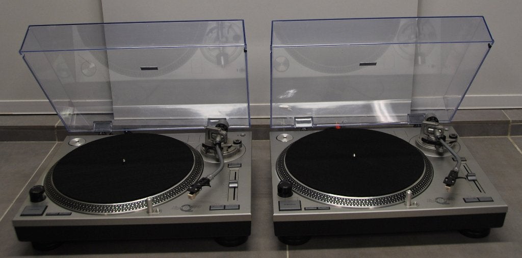 2 professionele DJ platenspelers per stuk te koop, TV, Hi-fi & Vidéo, Tourne-disques, Enlèvement ou Envoi, Comme neuf, Tourne-disque