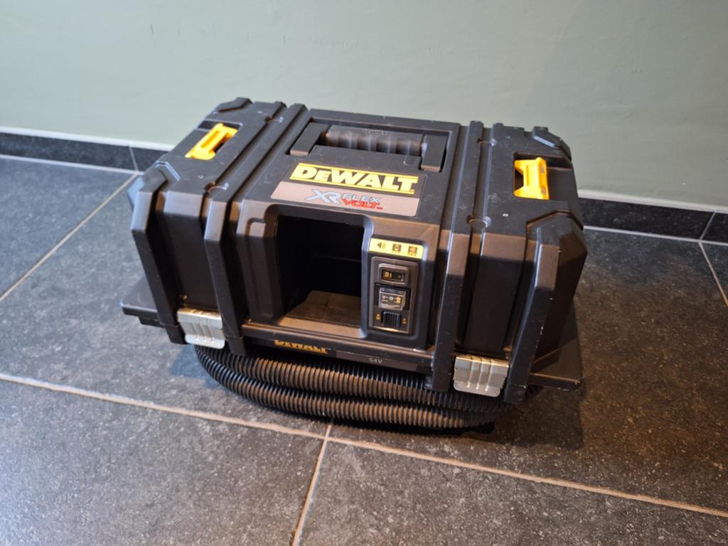 Dewalt accu stofzuiger DCV586, Enlèvement, Comme neuf