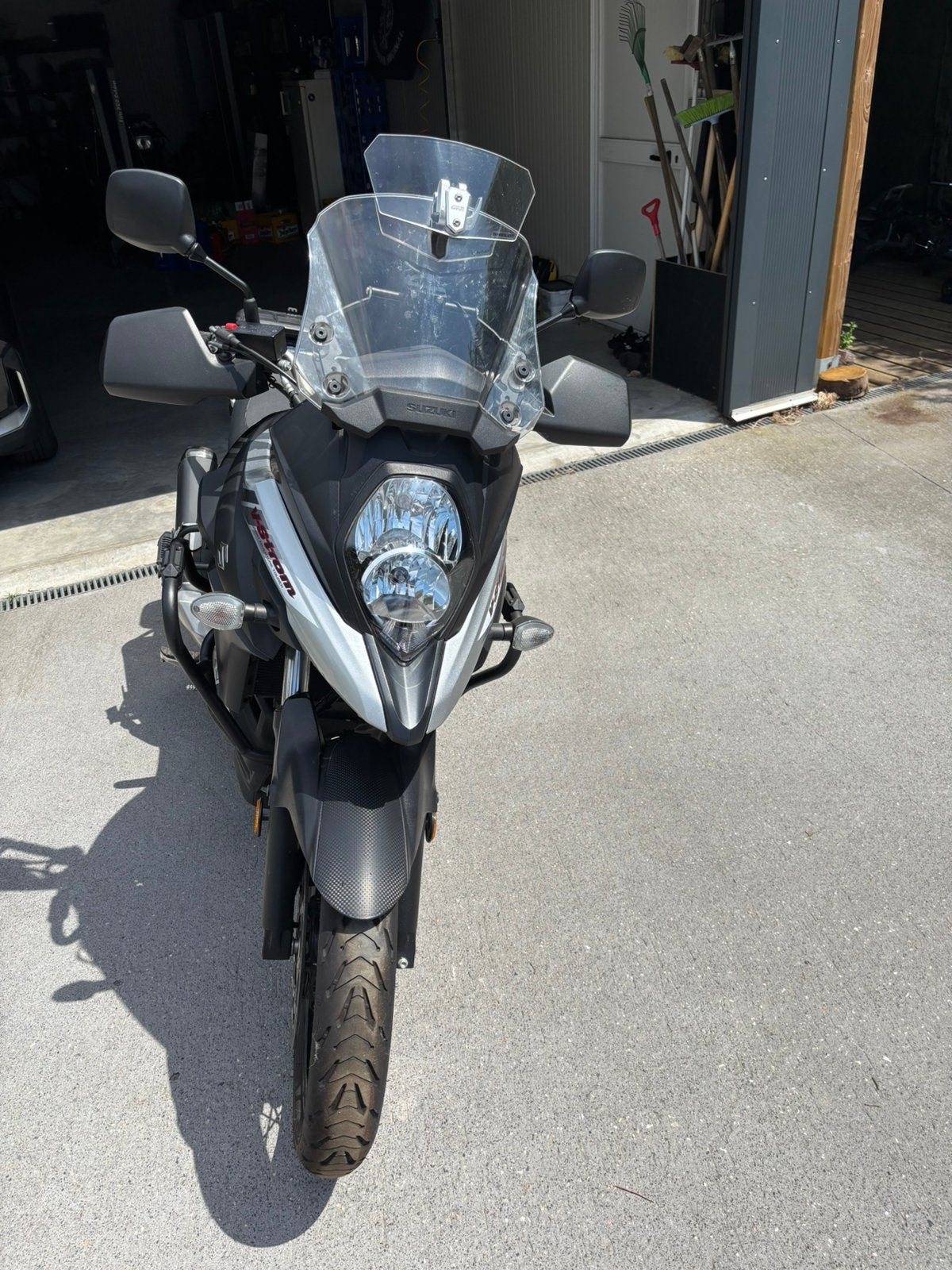 V-Strom 650 XT, Particulier, Neuf