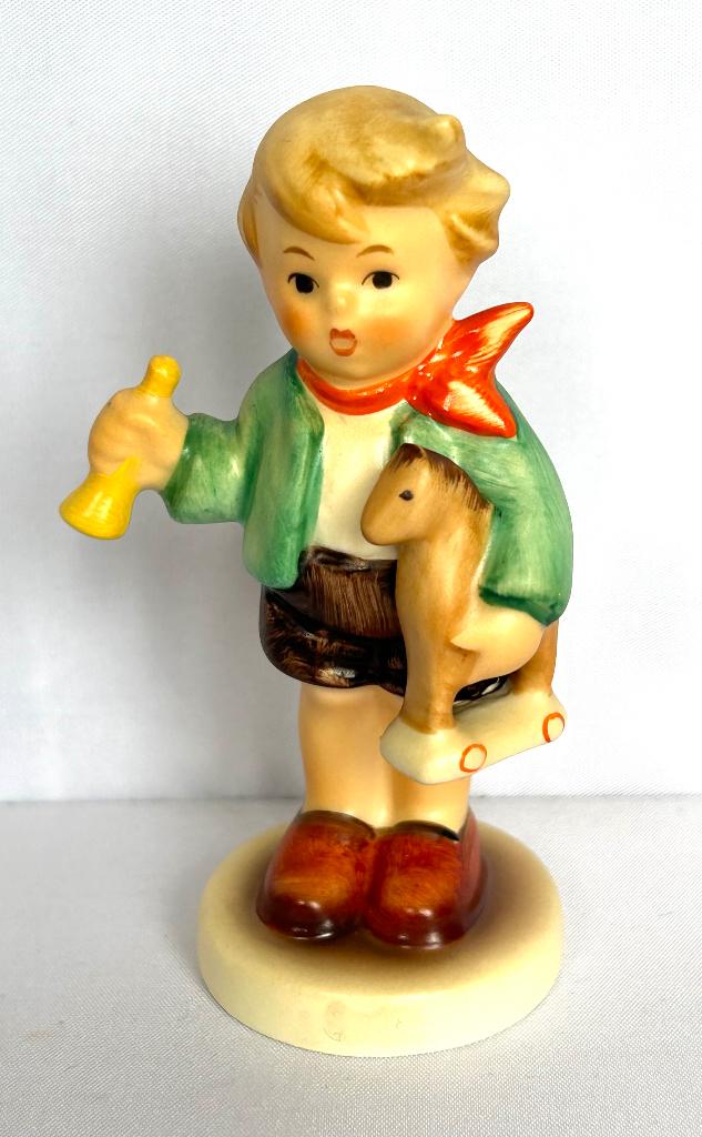 Hummel - Goebel jongen - 239/c, Ophalen of Verzenden, Hummel