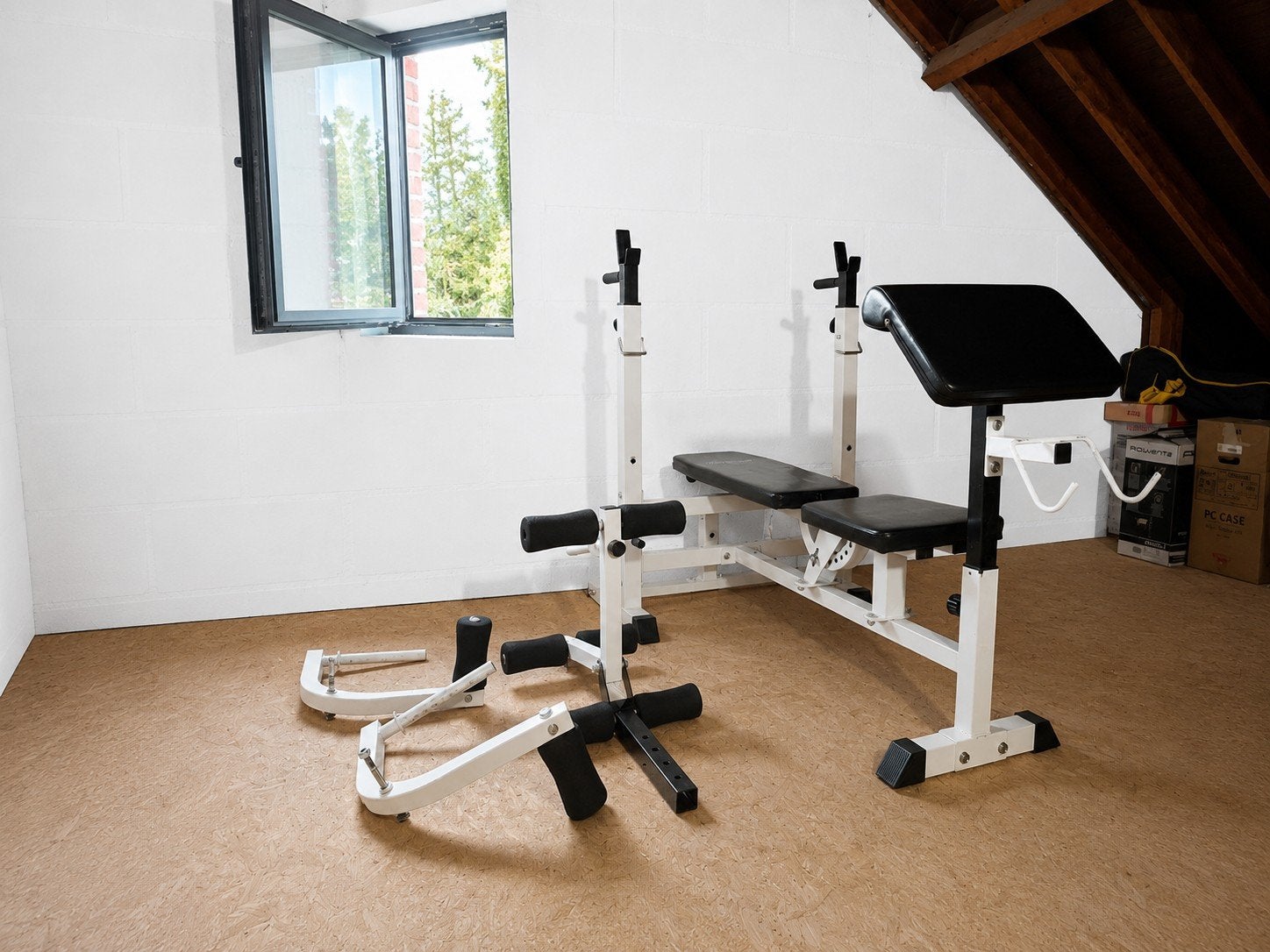Physionics verstelbare halterbank / bench press – Compleet, Sport en Fitness, Fitnessmaterialen, Ophalen, Gebruikt, Benen, Fitnessbank