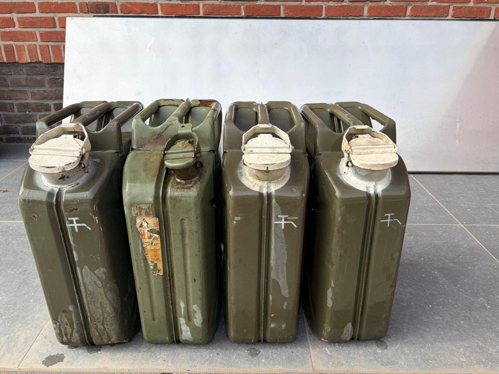 Jerrycan 4 stuks, Ophalen