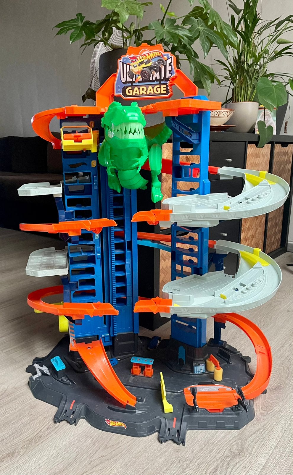 Garage pour T-rex Hotwheels City Ultimate, Enlèvement, Comme neuf