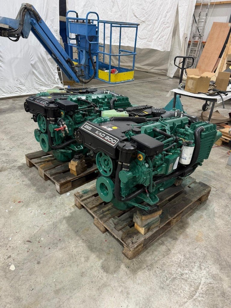 Volvo Penta kad 300 (2 pièces), Enlèvement, Utilisé, Moteur et Technique, Voilier ou Bateau à moteur