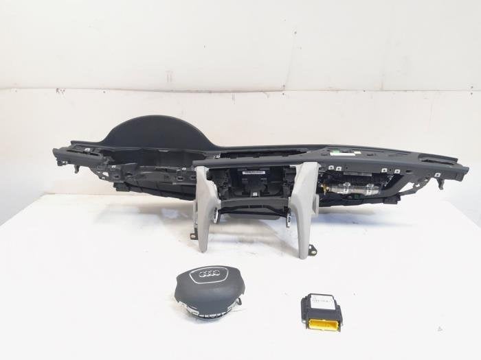 Kit airbag + tableau de bord d'un Audi A6, -, 3 mois de garantie, Audi, Utilisé