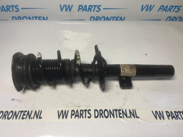 Schokdemper rechts-voor van een Volkswagen Polo, Gebruikt, -, Volkswagen, -