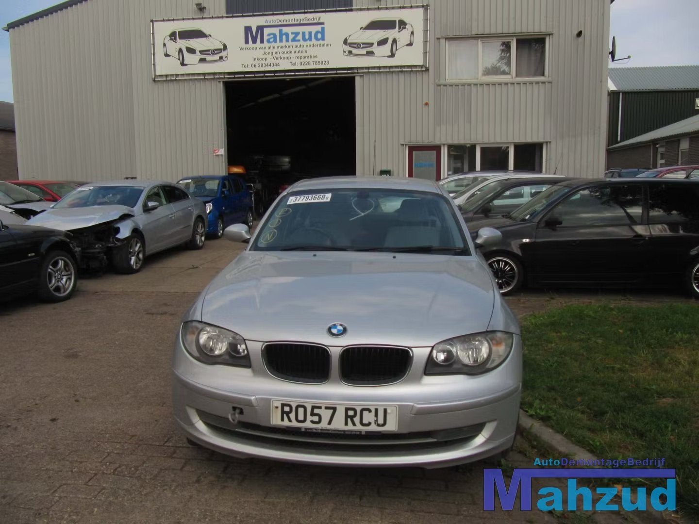 BMW 118D E81 1.8 Versnellingsbak 6 bak handbak, Auto-onderdelen, Petuelring 130
80788  Munich, DE, Gebruikt, Info@bmw.de, BMW
