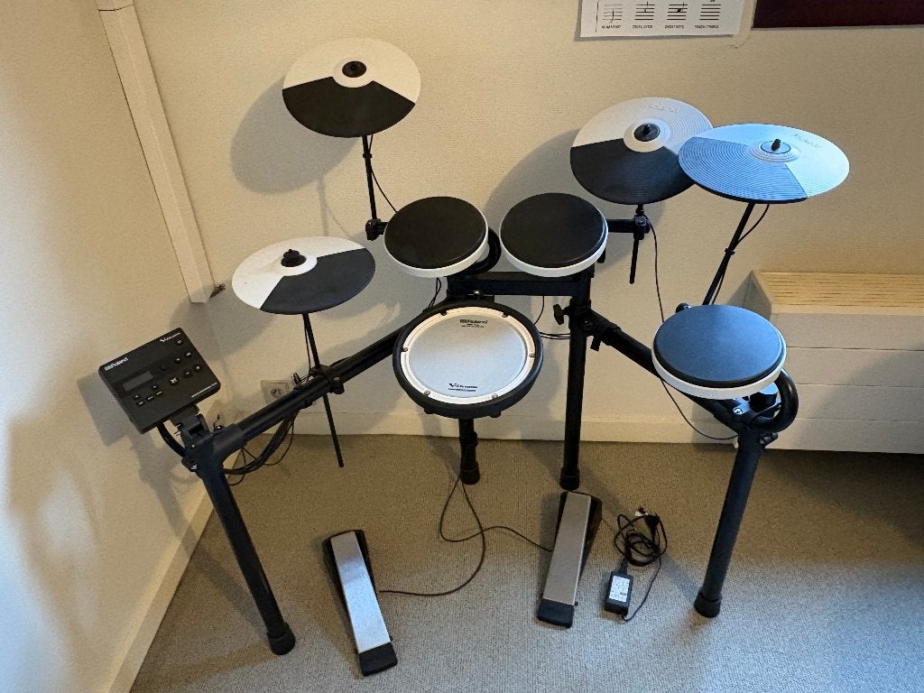 Roland TD-02KV V-Drums Kit, Muziek en Instrumenten, Ophalen, Gebruikt, Roland, Elektronisch