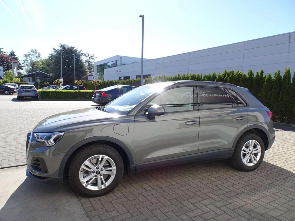Audi Q3 45TFSie PHEV (180 kW) PANODAK,CARPLAY,CAMERA 360°,K, 1395 cm³, Argent ou Gris, Achat, Entreprise