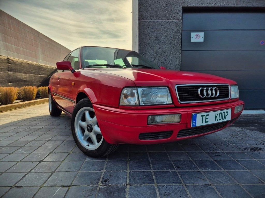 Audi 80 / OLDTIMER / 2.0 Benzine / Schuifdak, Autos, Audi, Rouge, Entreprise, Boîte manuelle, 5 portes