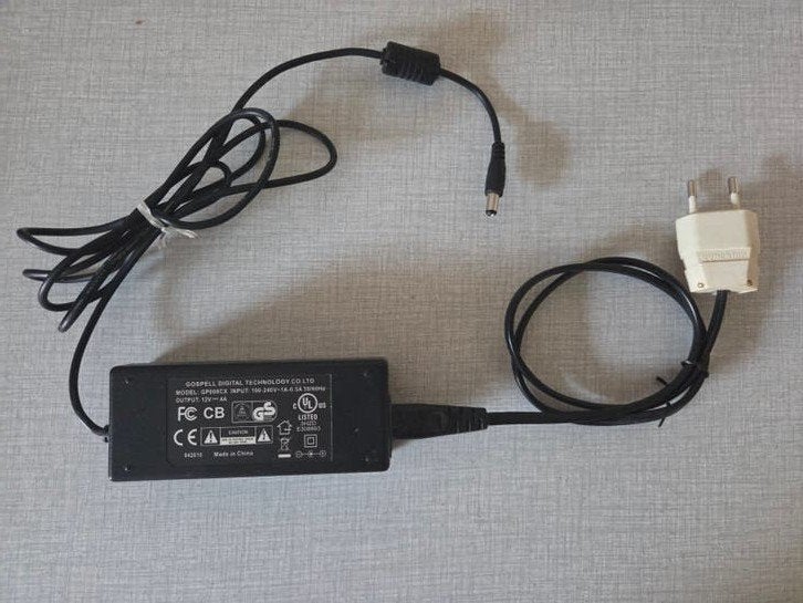 Gospell voedingsadapter., Computers en Software, Laptop-opladers, Ophalen of Verzenden, Nieuw, Gospell