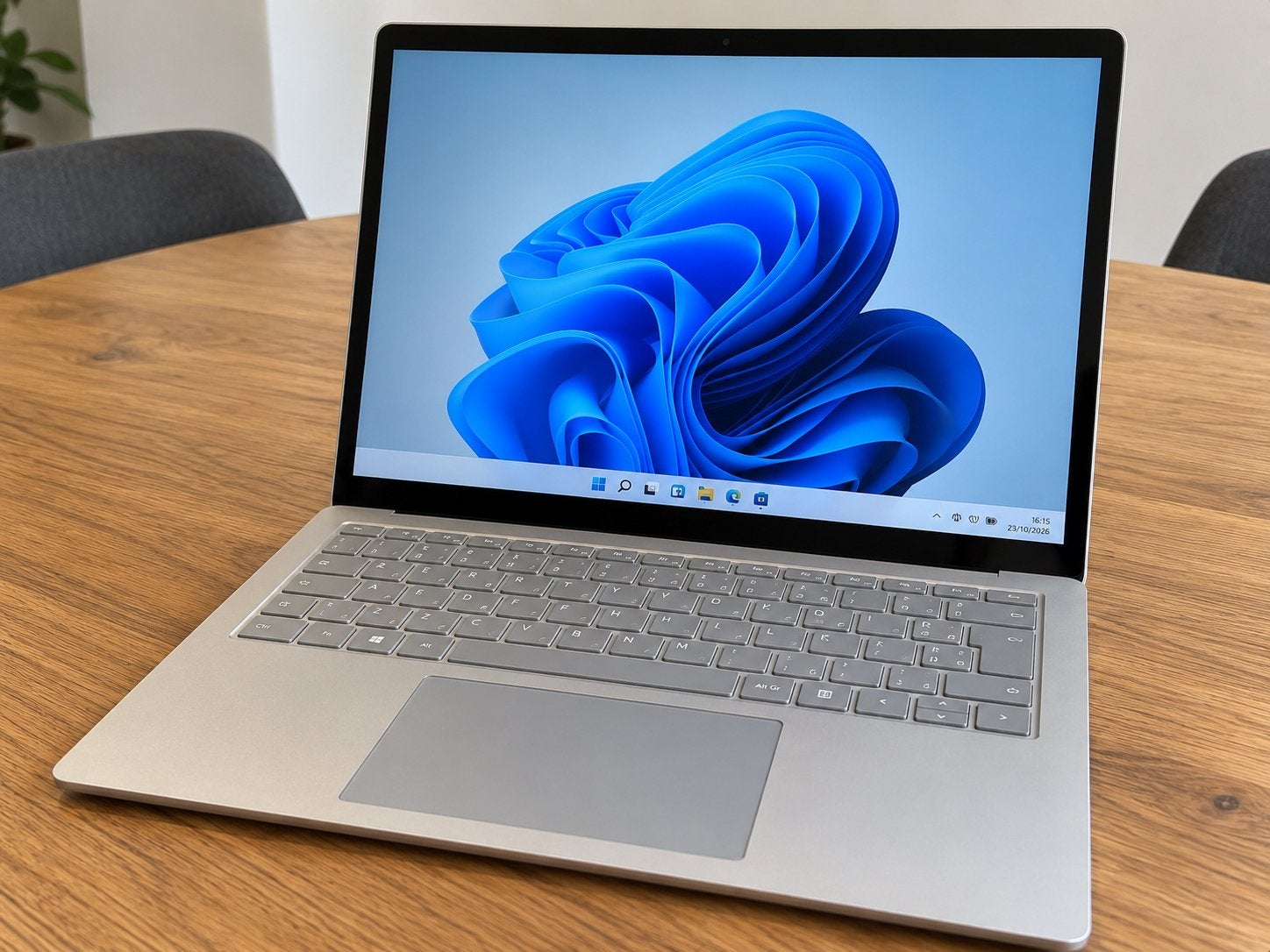 Microsoft Surface Laptop – Intel Core i5 – Platinum, Computers en Software, 8 GB, Ophalen of Verzenden, Zo goed als nieuw, SSD