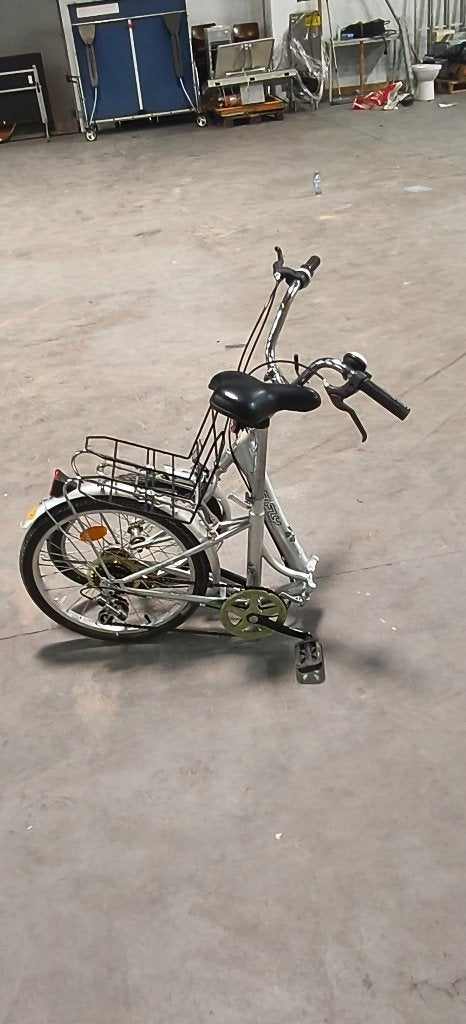 Velo, Enlèvement, Comme neuf