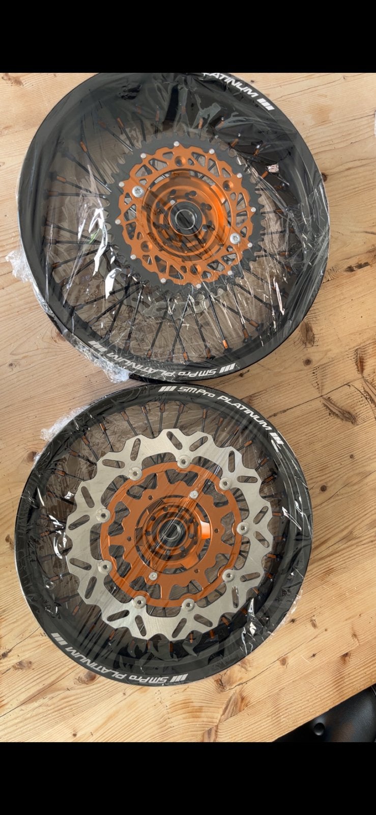 Smpro velgen ktm of husqvarna, Motoren, Motoren | KTM, Bedrijf