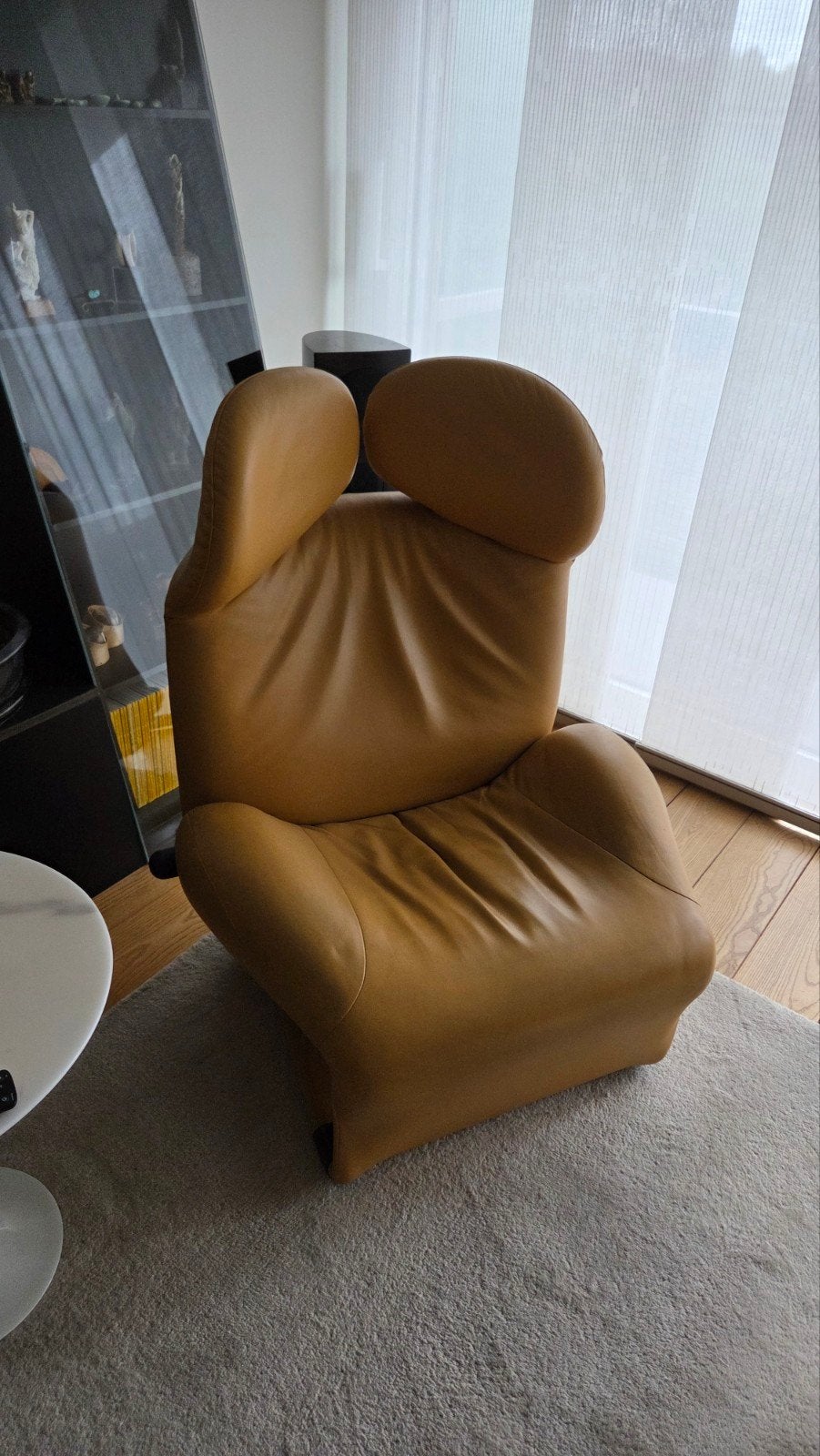 Originele Cassina 111 Wink, Huis en Inrichting, Ophalen, Zo goed als nieuw, Leer