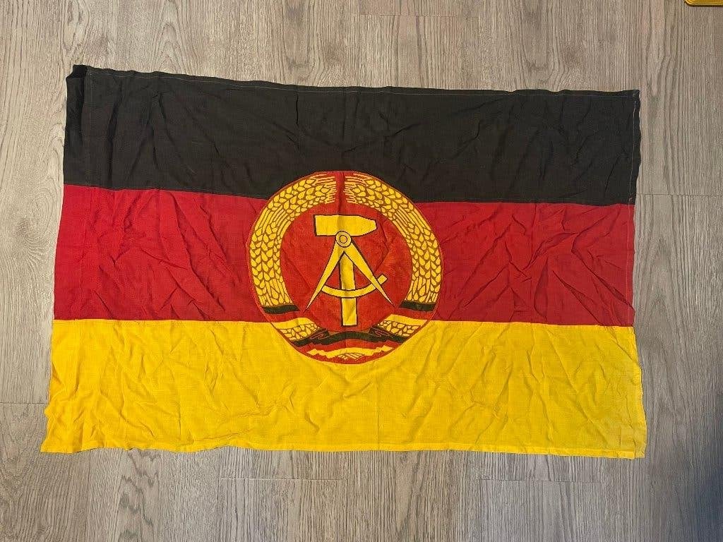 originele DDR vlag jaren 70 Duitse Democratische Republiek, Verzamelen, Ophalen of Verzenden