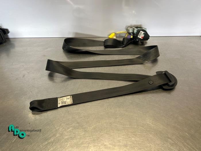 Veiligheidsgordel links-voor van een Volkswagen Golf (Golf 0, Gebruikt, -, Volkswagen, -
