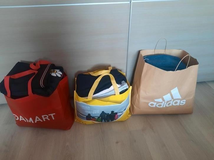 Lot meisjes winter merkkleding maat 164 /170 XS/S, Ophalen, Zo goed als nieuw, Maat 164