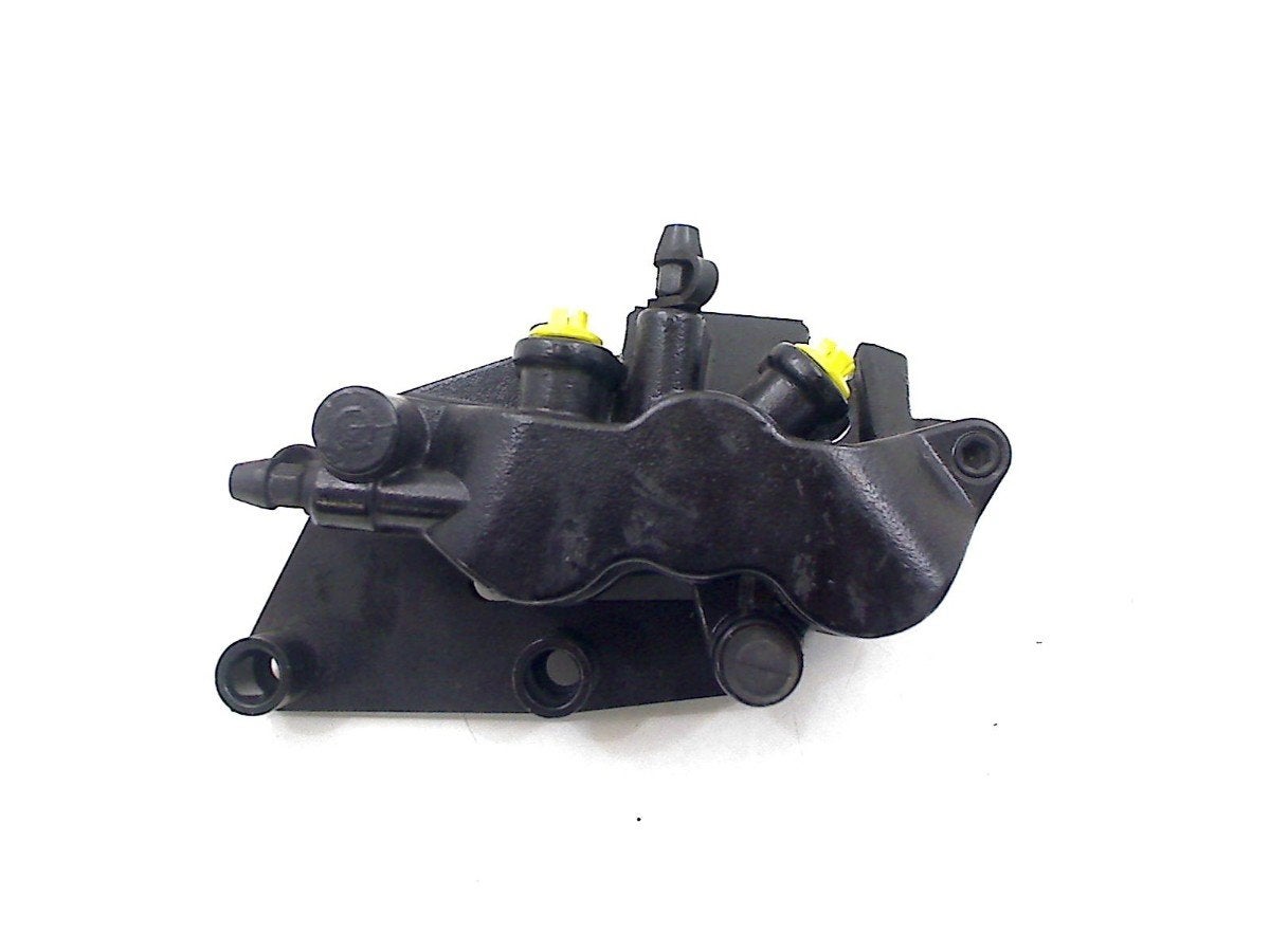 ETRIER DE FREIN AVANT Benelli BN125 2023 (01-2023/-), Motos, Dhr. S. di Majo, Utilisé, Info@cama-motorparts.nl, P.J. Troelstraweg 8 8
3144 CX  MAASSLUIS, NL