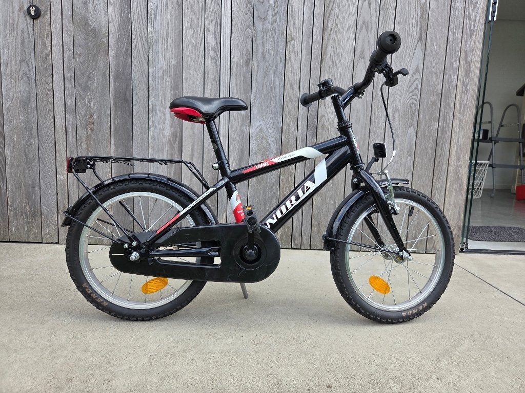 Norta 16" kinderfiets  (torpedo + meegeleverde zijwielen), Ophalen, Terugtraprem, Zijwieltjes, 16 tot 20 inch