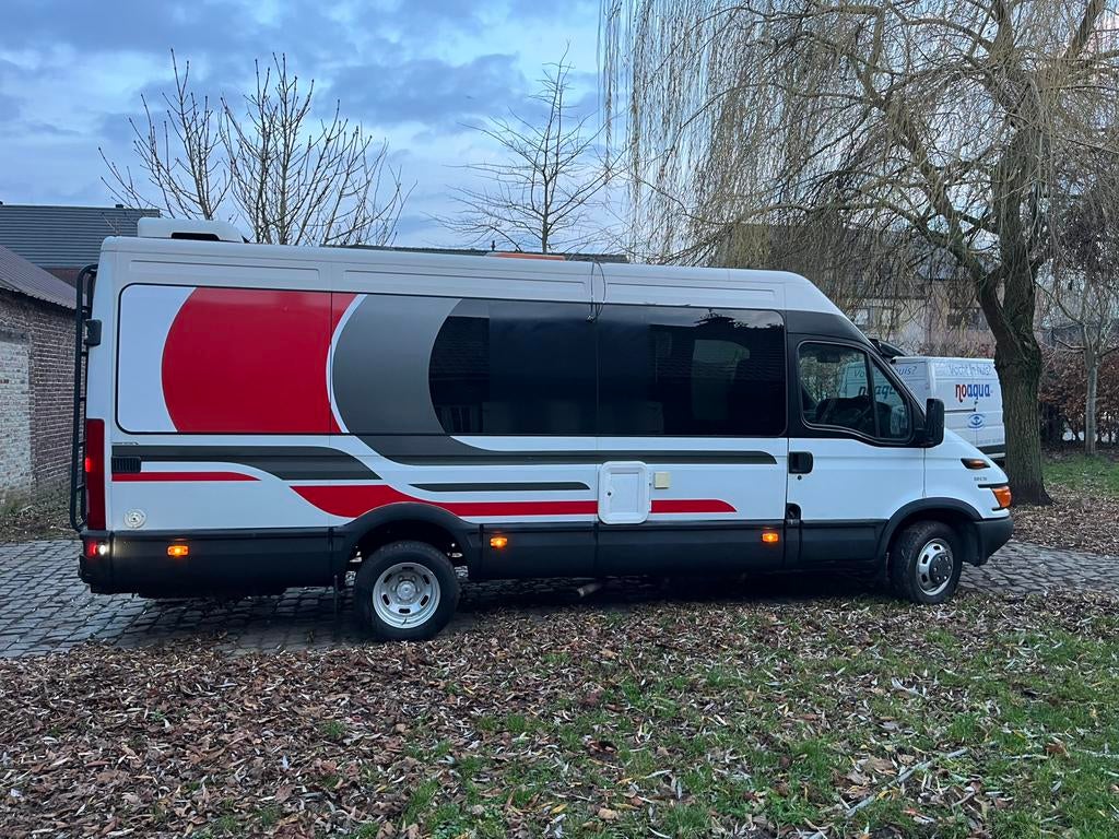 Iveco daily camper c-rijbewijs, Caravanes & Camping, Camping-cars, Particulier, Douche