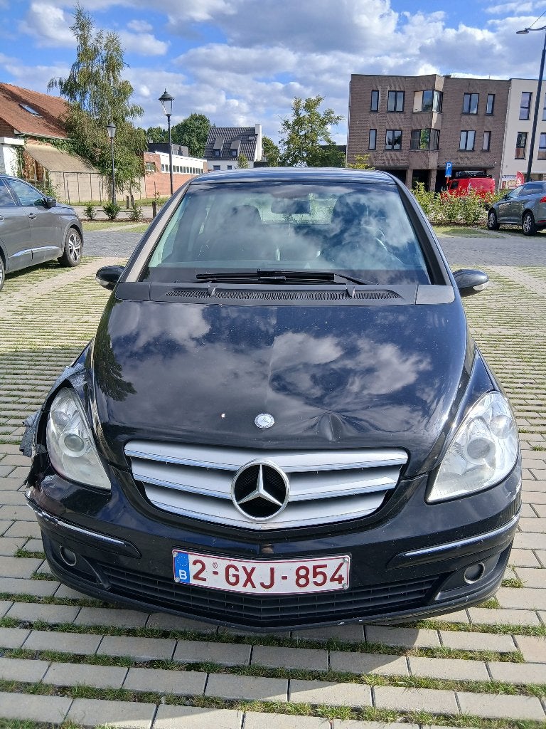 Zwarte mercedes te koop, Autos, Euro 5, Achat, Boîte manuelle, Noir