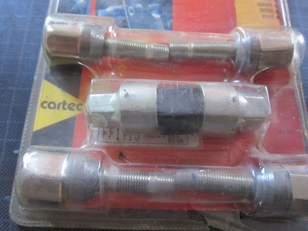 Moeren bouten antidiefstalwielen Fiat Citroen Peugeot Oldtim, Auto-onderdelen, Ophalen of Verzenden, Nieuw, Zomerbanden, Velg(en)