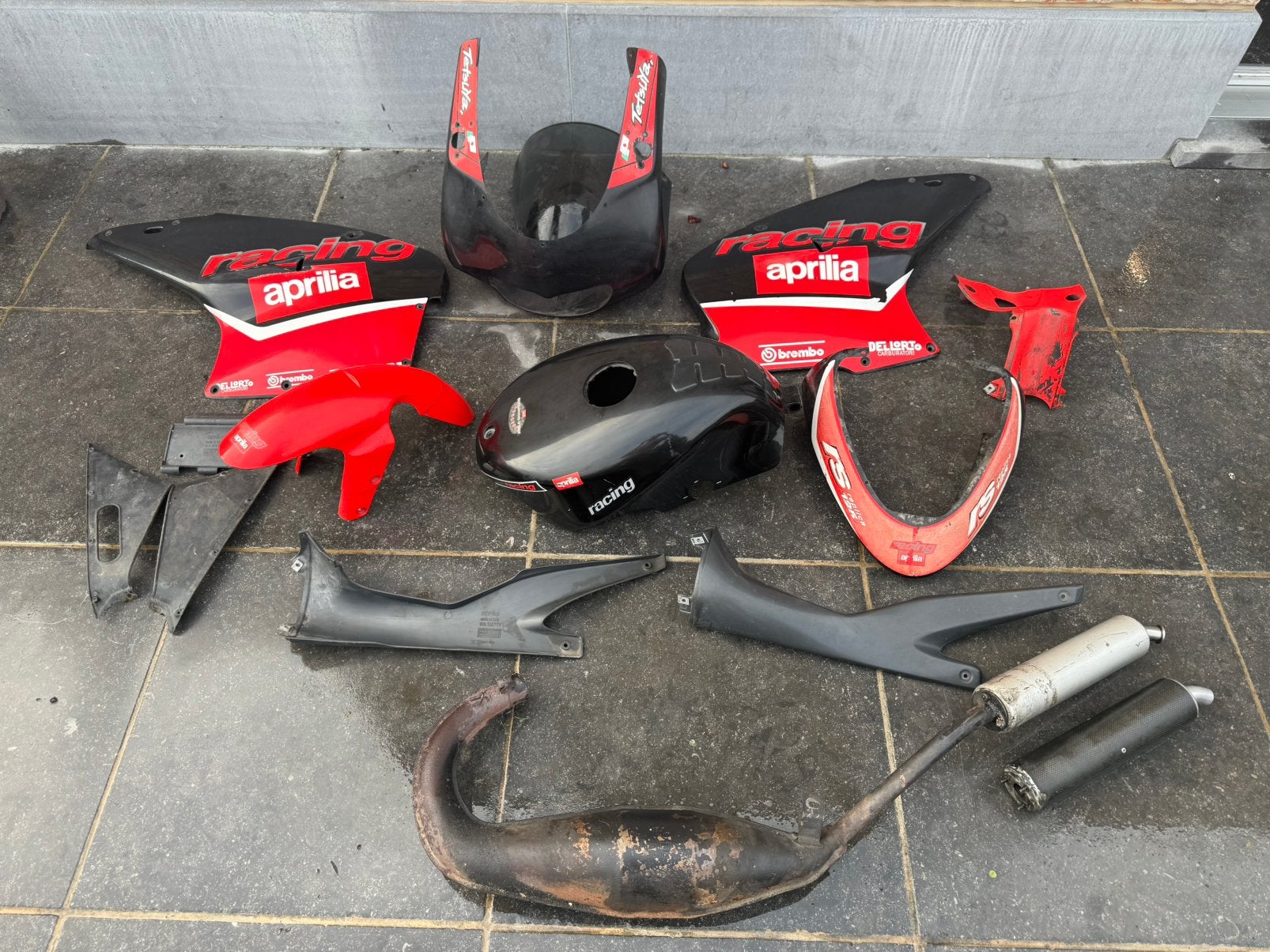 Aprilia rs 125 bj 2001 onderdelen, Ophalen, Zo goed als nieuw, Uitlaat