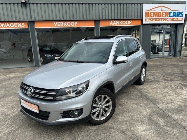 Vw Tiguan, 1.4i benzine, 2016, Pano-dak, GPS + Garantie, Grijs, Tiguan, https://public.car-pass.be/vhr/4442693f-94b8-4465-aad9-961c1b827f01