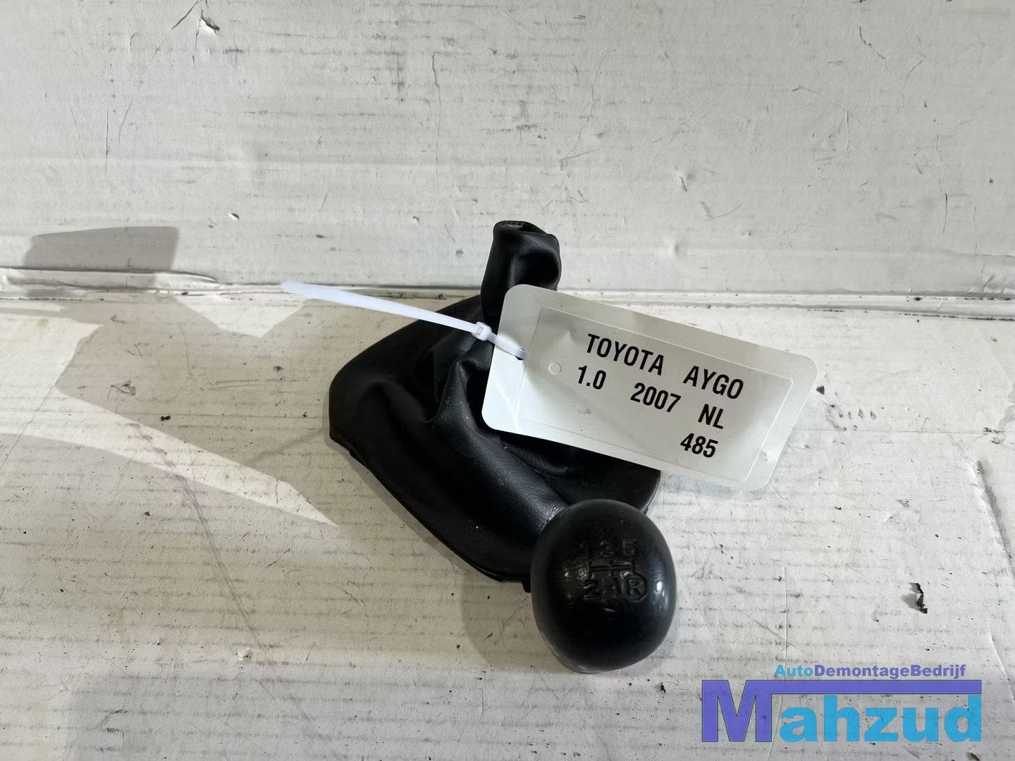 TOYOTA AYGO pookhoes pookknop 2005-2014, Info@toyota.co.jp, Toyota Motor Corporation, Toyota-Cho 1
471-8571  Toyota City, Toyota