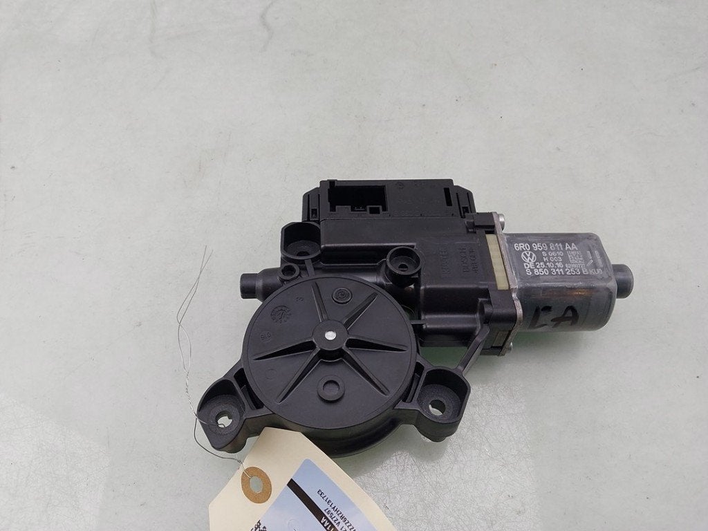 MOTEUR LEVE VITRE ELECTRIQUE Volkswagen Polo V (6R), Volkswagen, Volkswagen AG, Utilisé, Kundenbetreuung@volkswagen.de