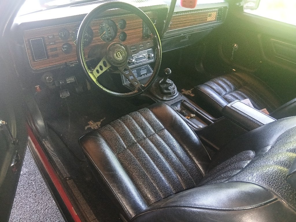 Ford Mustang Fox carrosserie, Auto's, 4 zetels, Achterwielaandrijving, Zwart, 4 cilinders