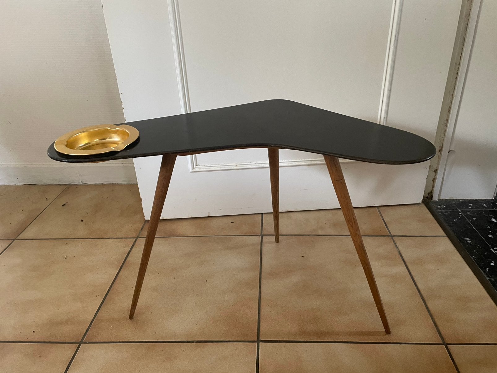 Vintage nier tafeltje, Antiek en Kunst, Ophalen