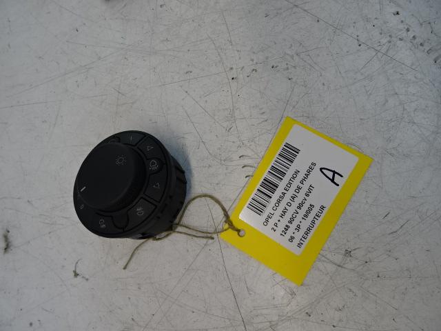 COMMUTATEUR Opel Corsa D (01-2006/12-2014), Utilisé, Opel