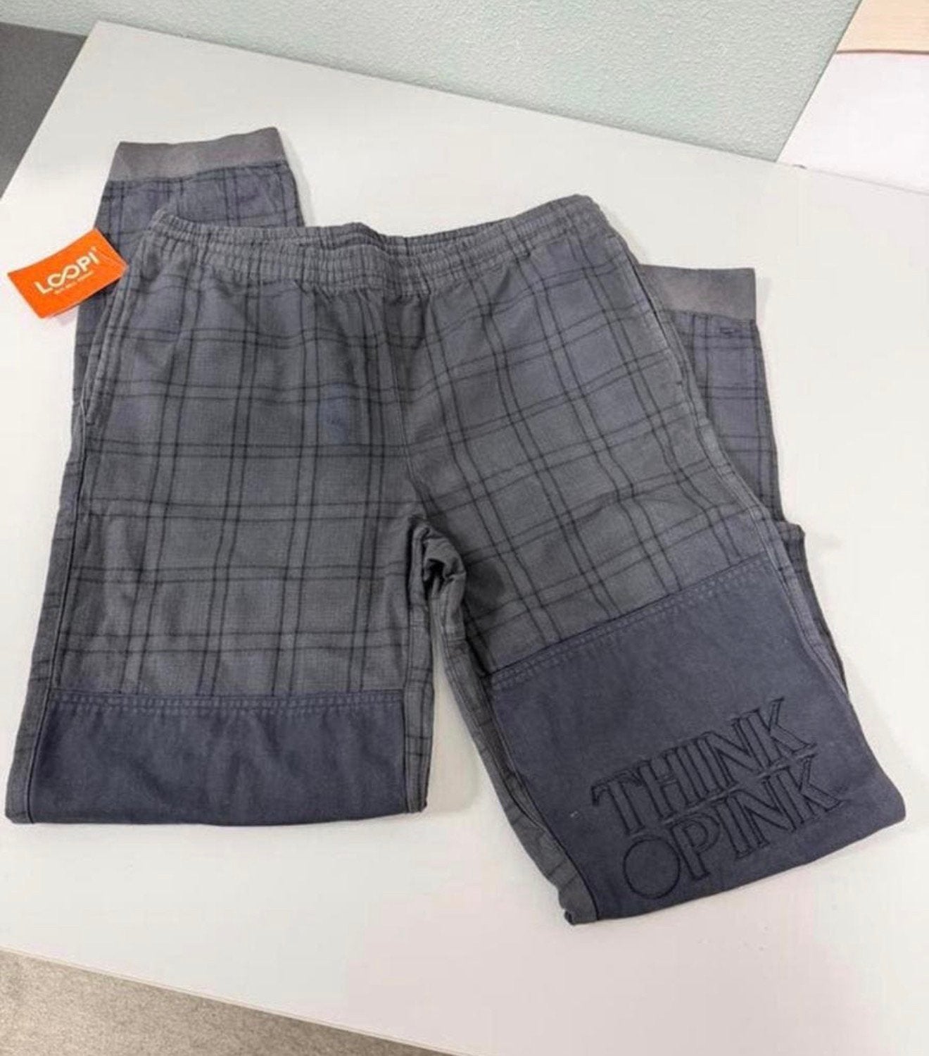 Calanque Think Pink joggingbroek geruit donkergrijs L mens, Ophalen of Verzenden, Zo goed als nieuw, Maat 52/54 (L), Grijs