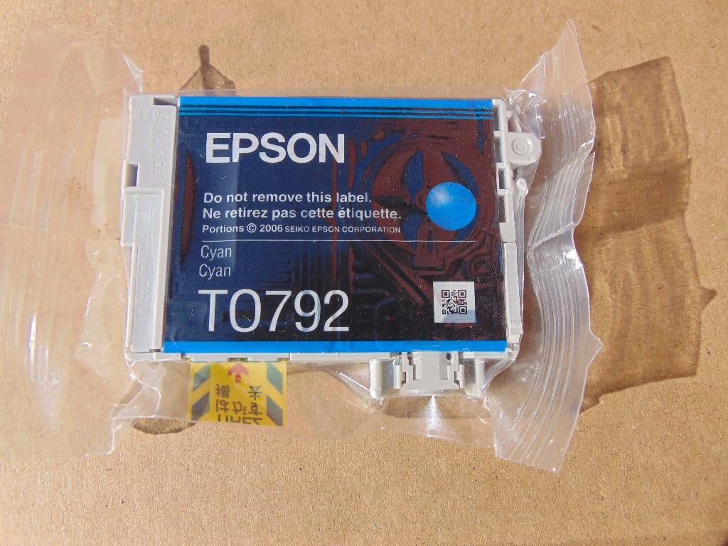 Cartouche d'encre bleue cyan Epson T0792, encore neuve, Enlèvement ou Envoi, Neuf, Cartridge, Epson