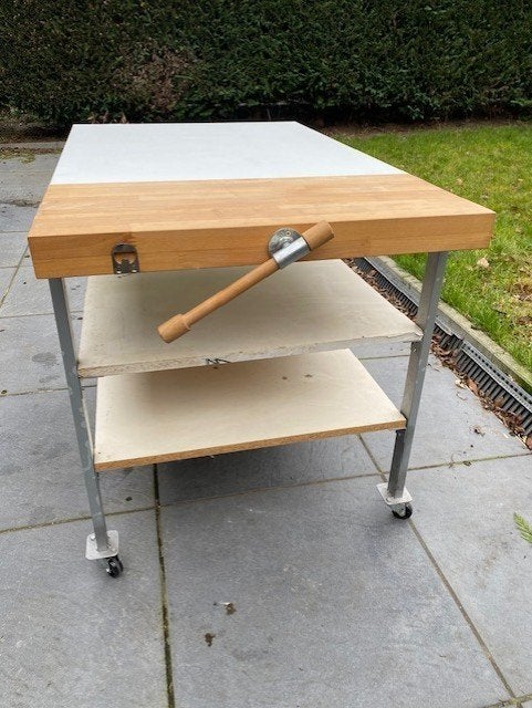 Werktafel met bank bankvijs, Enlèvement, Utilisé, Étau