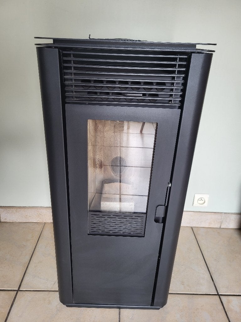 Poêle à pellet Milano 10 kw, Autres carburants, Comme neuf, Enlèvement, Poêle à granulés