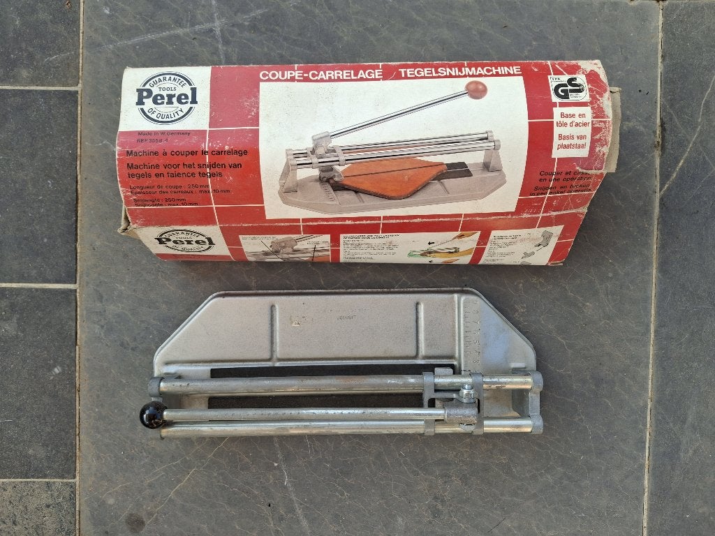Tegelsnijder - Perel, Moins de 20 cm, Carrelage de sol, Enlèvement, Utilisé