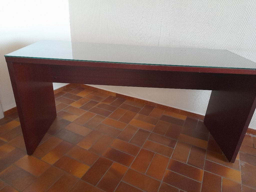bureau en stratifié bordeaux, Bureau d'écolier, 50 cm, Comme neuf, Enlèvement