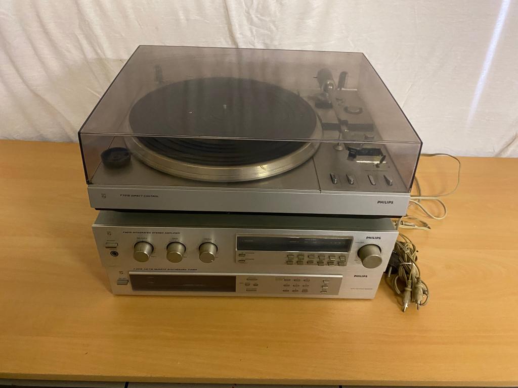 Vintage Philips platenspeler met versterker, Enlèvement, Utilisé, Tourne-disque, Philips