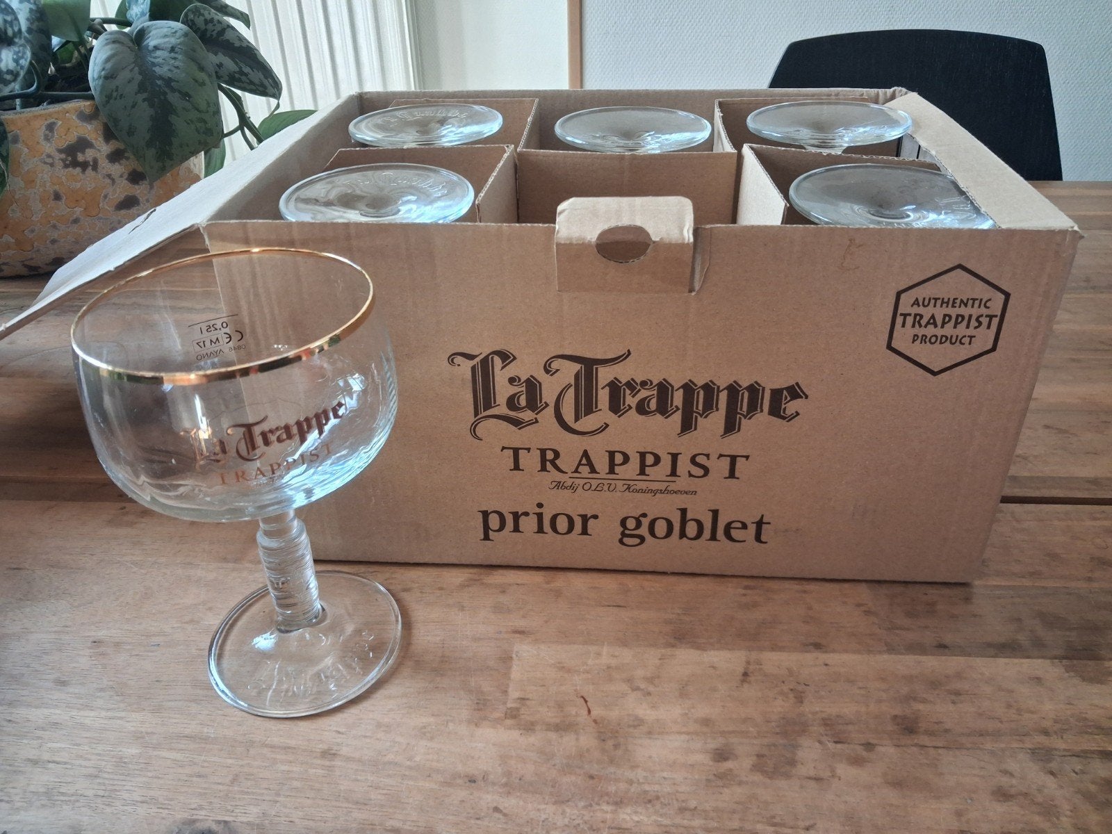 LA TRAPPE TRAPIST BIERGLAZEN - GOEIE STAAT, Collections, Verres & Petits Verres, Enlèvement, Utilisé