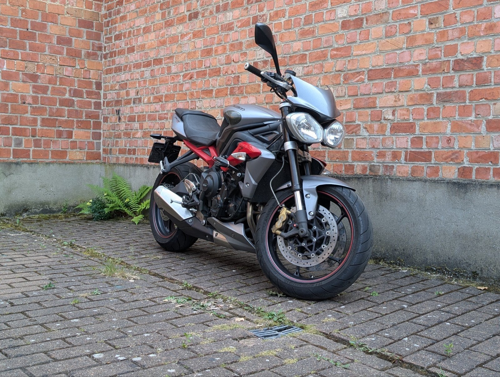TRIUMPH STREET TRIPLE R 675 – 2014, Motoren, Motoren | Triumph, Particulier, 3 cilinders