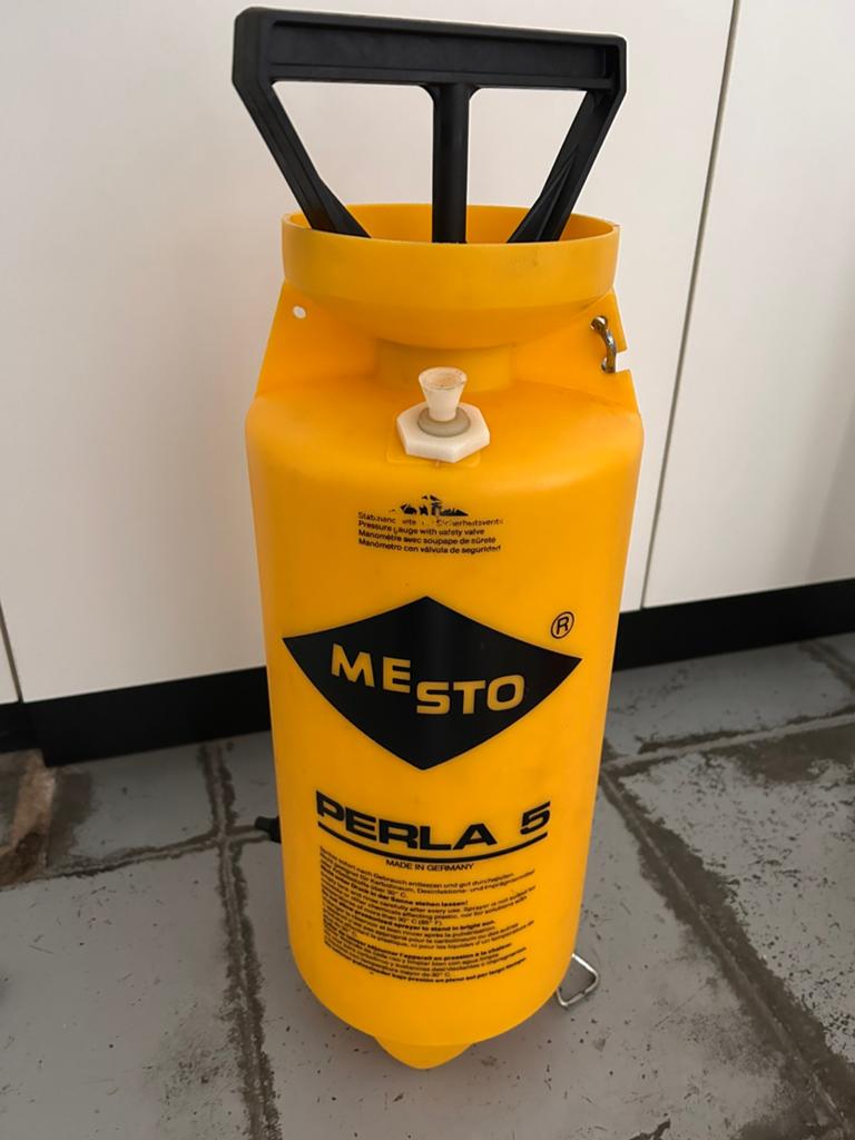 Mesto Perla 5 drukspuit,spuitscherm,draagriem – complete set, Tuin en Terras, Tuinsproeiers, Ophalen