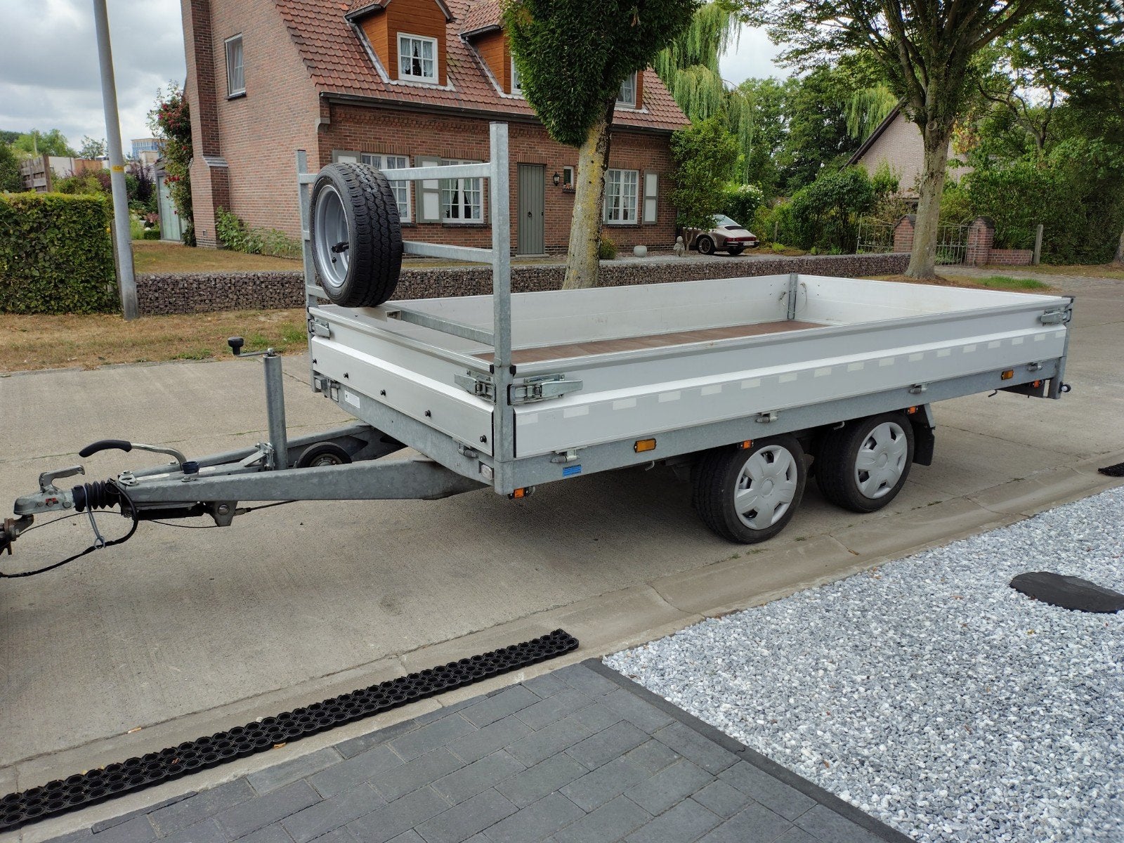 Prachtige Hapert geremde dubbel as 2700kg als nieuw!!!, Auto diversen, Aanhangers en Bagagewagens, Ophalen