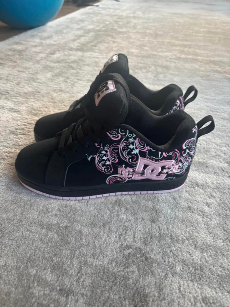 DC pixie sneakers pink/black size 39, Verzenden, Zwart, Zo goed als nieuw, Sneakers